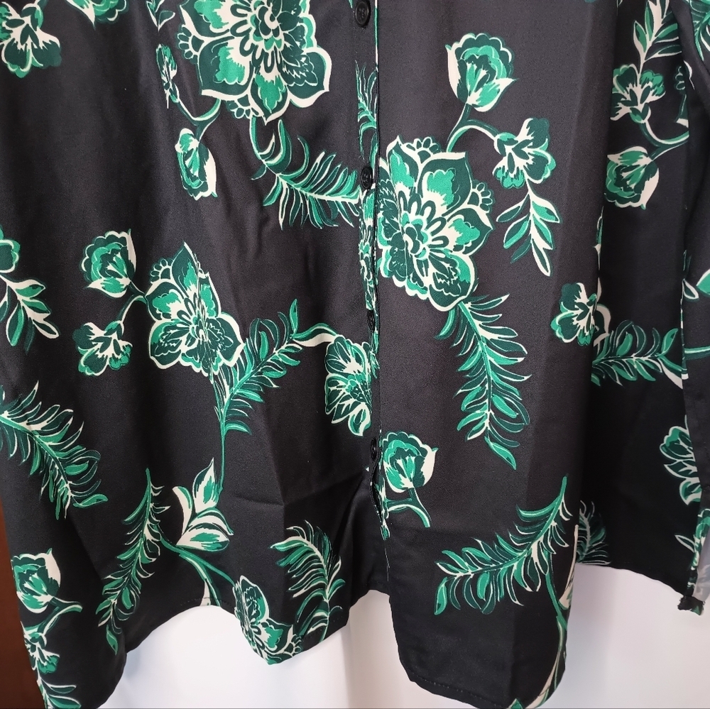 Catherines 3X Button Front Blouse Top Kelly Green Floral Satin Peasant - Picture 8 of 13